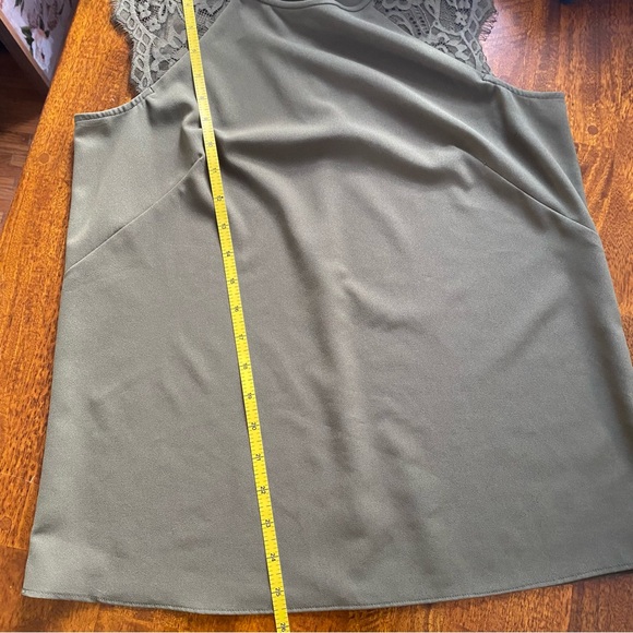 J Crew Lace Sleeveless Tank - Picture 9 of 9